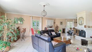  Maison � vendre 8 pi�ces 295 m�