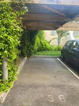  Appartement à louer 3 pièces 62 m²