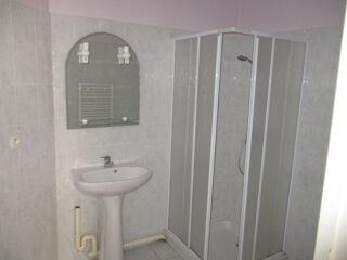  Appartement à louer 2 pièces 33 m²