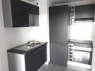 Appartement à louer 3 pièces 61 m²