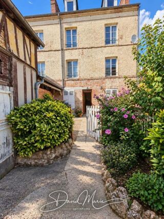  Maison à vendre 11 pièces 135 m²