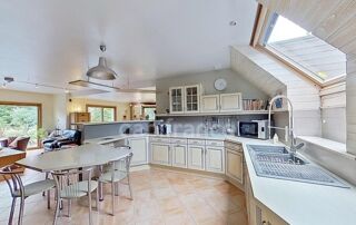  Maison à vendre 10 pièces 246 m²