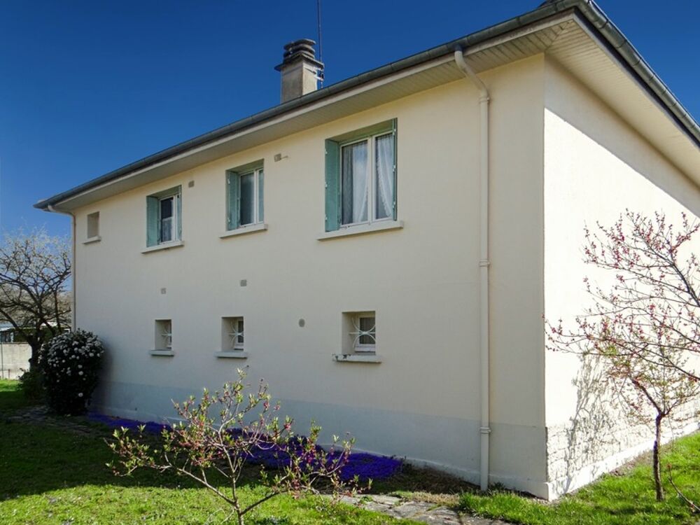 Vente Maison Dpt Allier (03),  vendre COMMENTRY maison P5 de 80 m - Terrain de 564,00 m Commentry