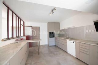  Maison à vendre 10 pièces 309 m²