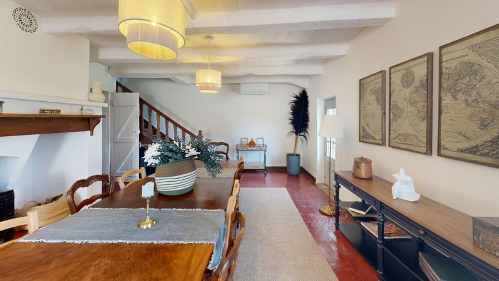 Vente Maison Maison de caractère rénovée à Nègrepelisse – 237 m², 7 chambres, piscine chauffée Negrepelisse