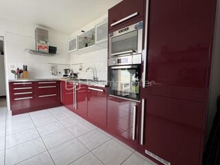  Maison  vendre 8 pices 127 m