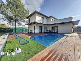  Maison  vendre 6 pices 190 m