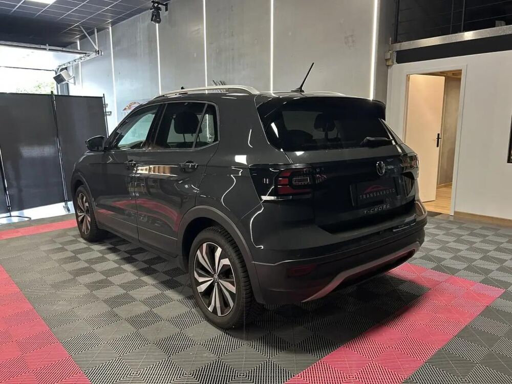 T-Cross 1.0 TSI 12V DSG7 110 cv Bo&icirc;te auto Carat 2021 occasion 74330 Poisy