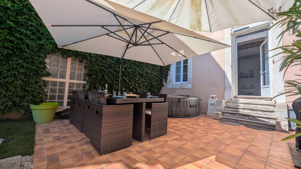 Vente Maison Maison de village 160 m� habitable T 5 avec jardin et garage Castelnaudary