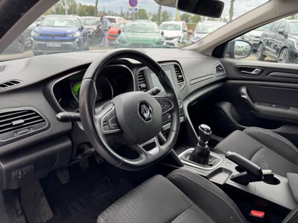 M&eacute;gane IV BERLINE BUSINESS Bleu dCi 115 2020 occasion 42210 Bellegarde-en-Forez