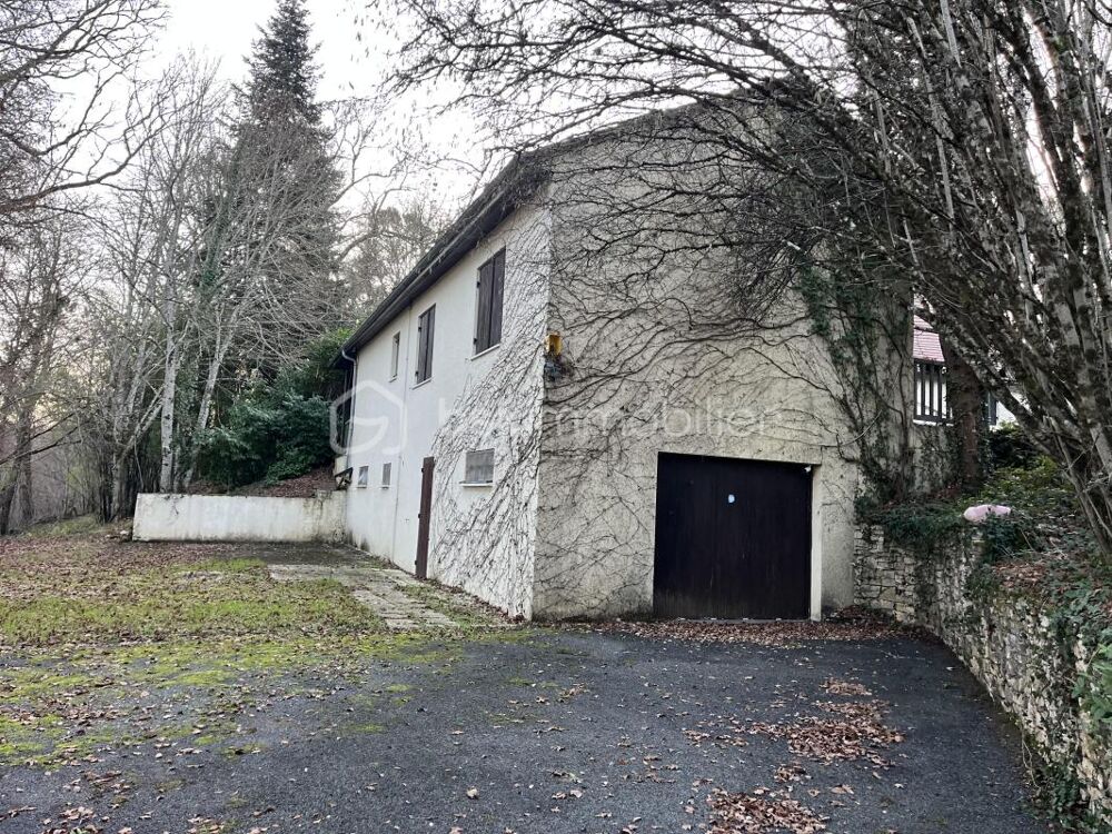 Vente Propriété/Château PROPRIÉTÉ DE CARACTÈRE AVEC PISCINE ET PARC DE 2 HECTARES La douze
