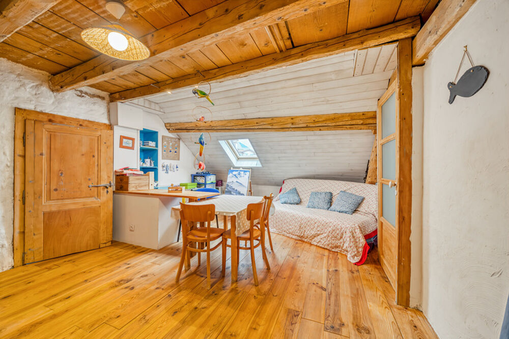 � vendre  Maison Gex (01170)