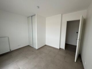  Appartement à louer 3 pièces 72 m²