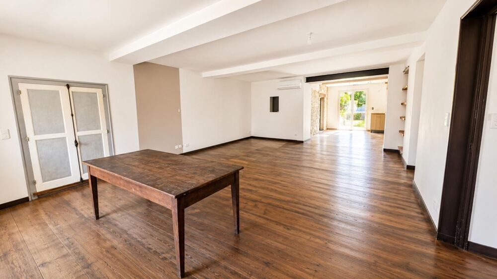 Maison au coeur de Riberac 6 pièce(s) 155 m2