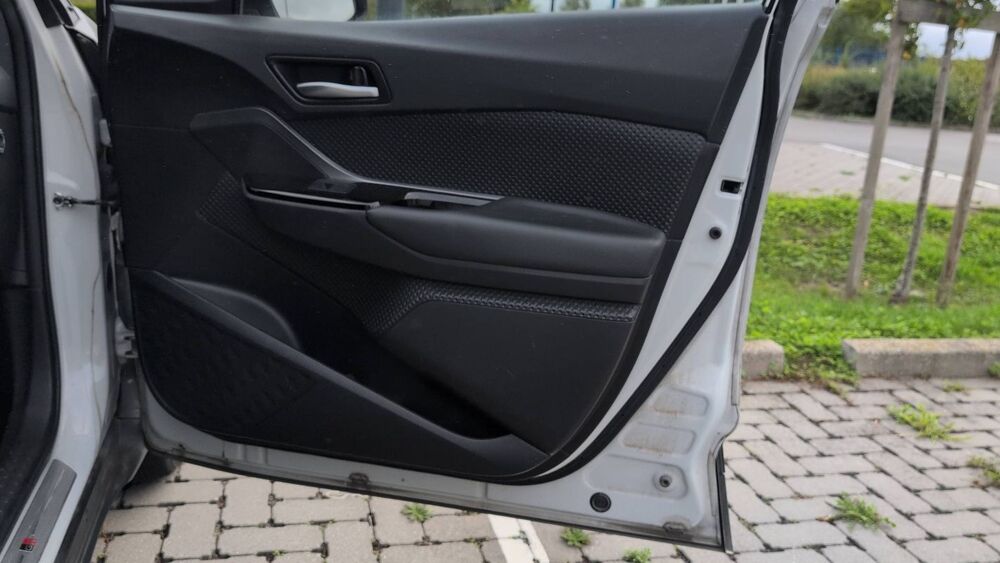 C-HR 2.0 VVT-184 Hybrid CVT GR Sport - Premi&egrave;re main 2022 occasion 59480 La Bassee