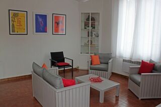  Appartement à louer 3 pièces 75 m²