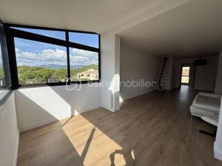  Duplex/triplex à vendre 2 pièces 80 m²