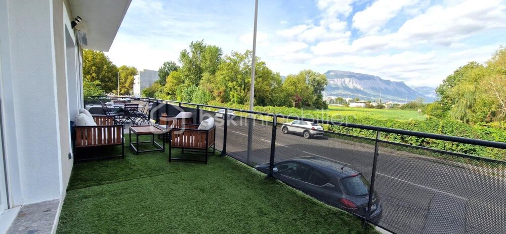 Vente Appartement APPARTEMENT 105M² ENTIEREMENT RENOVE + TERRASSE 30m² Saint martin d heres