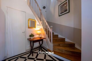  Maison � vendre 9 pi�ces 292 m�