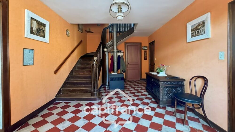 À VENDRE  HABAS - GRANDE MAISON DE VILLE AVEC NOMBREUSES DÉPENDANCES  JARDIN 2000 M2