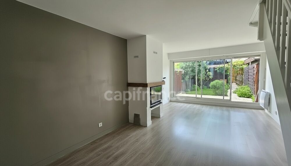 Vente Maison Maison 85 m² – Quartier Grande Ile – Jardin, terrasse, garage et belle luminosité Voisins le bretonneux