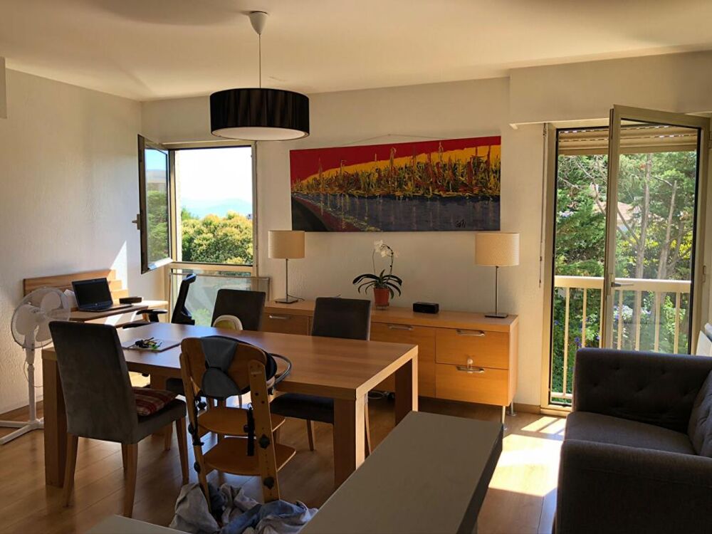 Vente Appartement ANTIBES - Combes - 3 pièces de 74 m2 Antibes