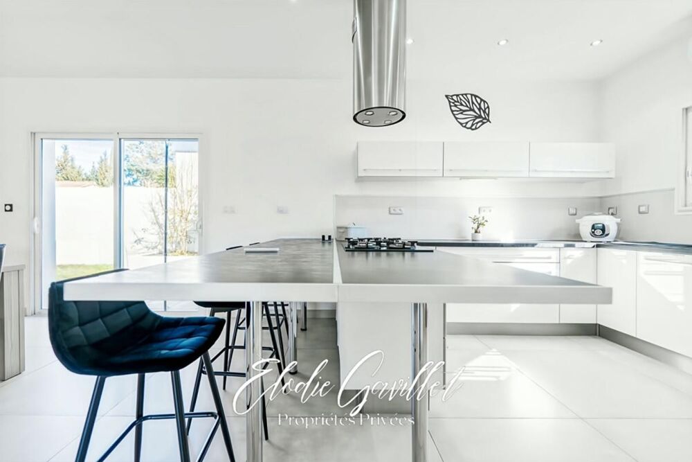 Maison Villemoustaussou 5 pièce(s) 132 m2