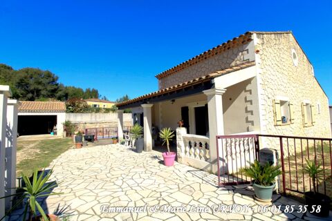   30300 BEAUCAIRE - Maison 174 m� - id�al familles nombreuses - piscine - jardin - d�pendance 36 m� Maison - 9 pi�ce(s) - 174 m�