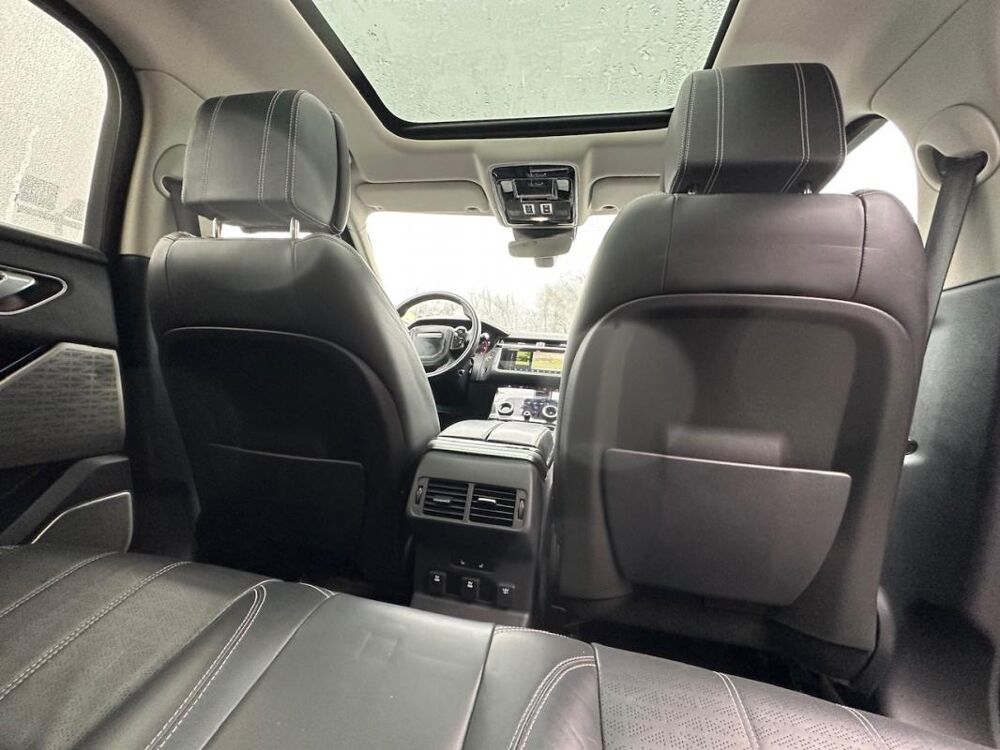 Range rover velar 3.0 D300 4WD HSE AUTO 2017 occasion 78240 Chambourcy