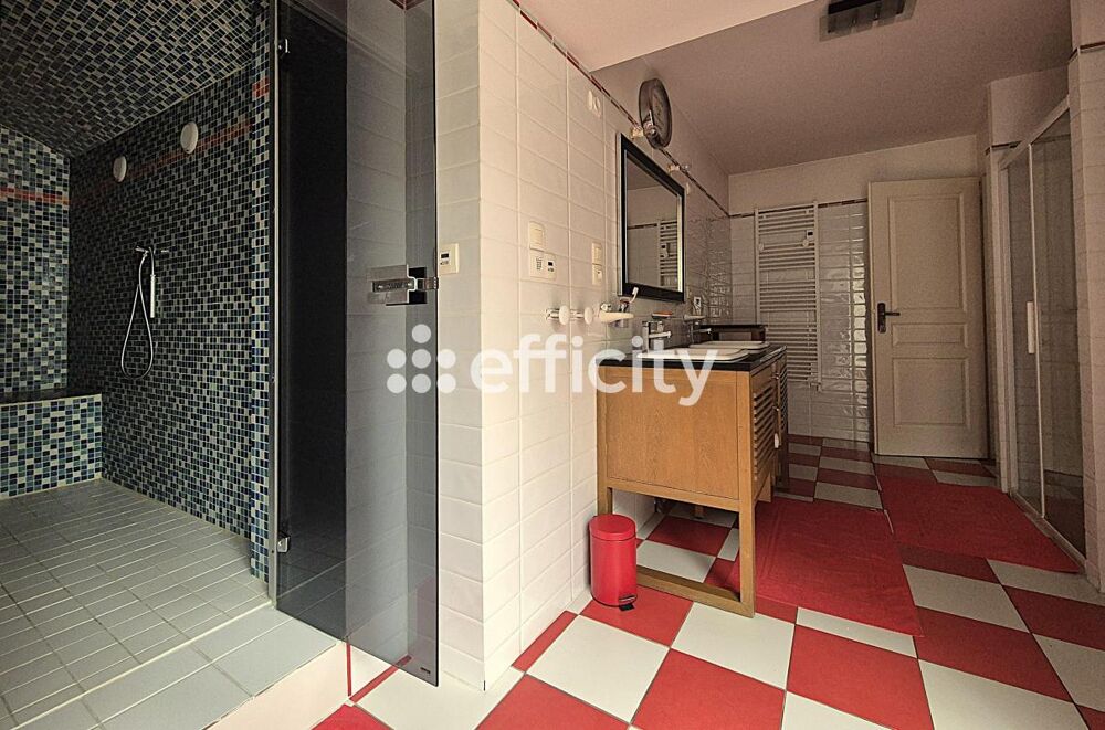 � vendre  Villa Saint-Georges-de-Didonne (17110)