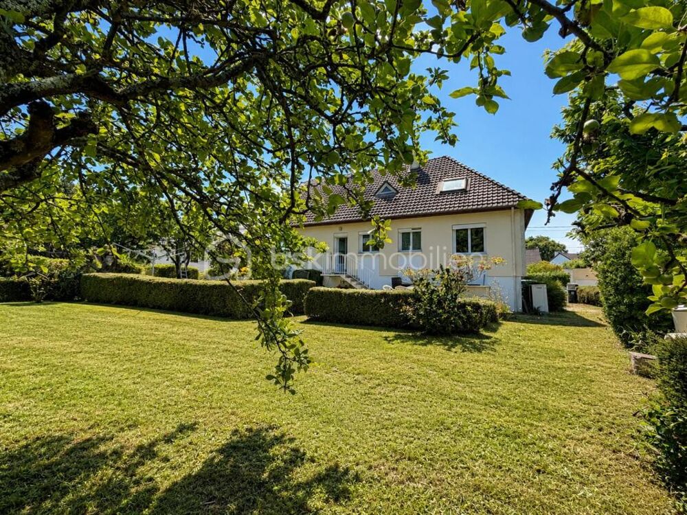 MAISON FAMILIALE - 6 CHAMBRES - TROARN
