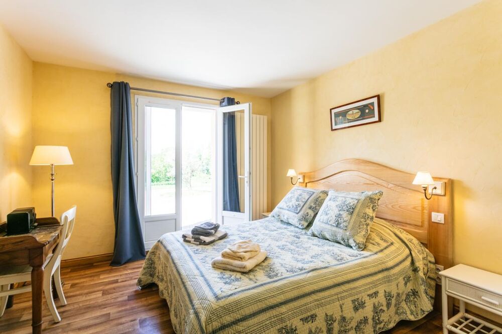 Vente Propriété/Château CLÉ EN MAIN - PROPRIÉTÉ D'EXCEPTION AVEC PISCINE EN PÉRIGORD NOIR Sainte mondane