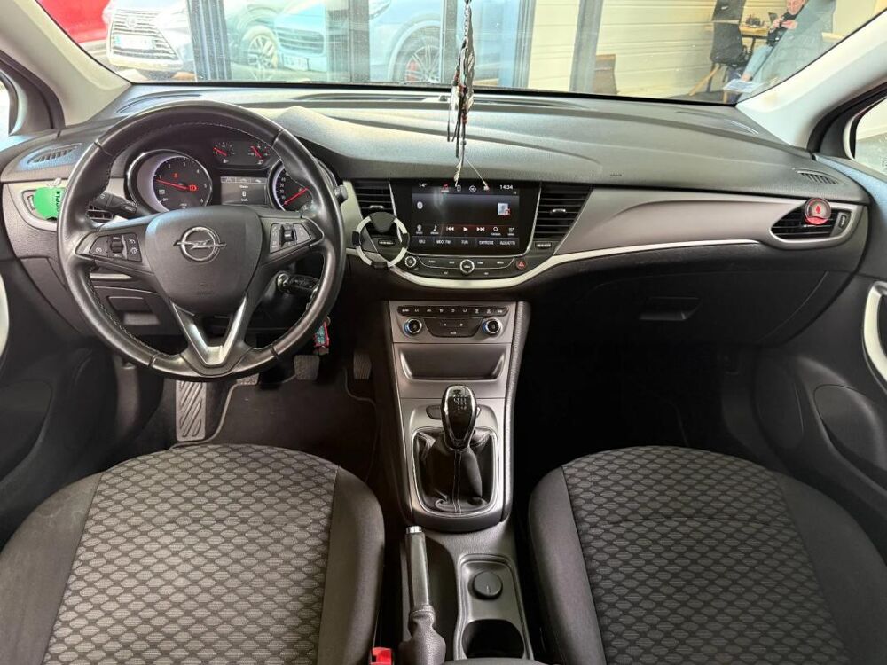 Astra 1.6 CDTI 110 ch Start/Stop Innovation 2017 occasion 17139 Dompierre-sur-Mer