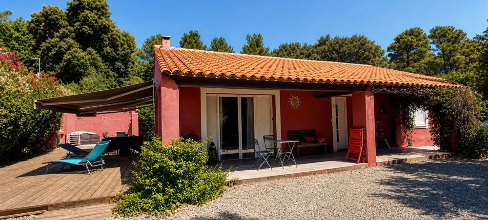 Maison 5 pièces de 168 m² au Thoronet
