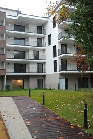  Appartement à louer 2 pièces 55 m²