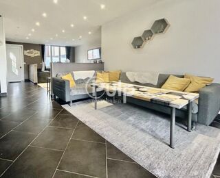  Maison � vendre 12 pi�ces 185 m�