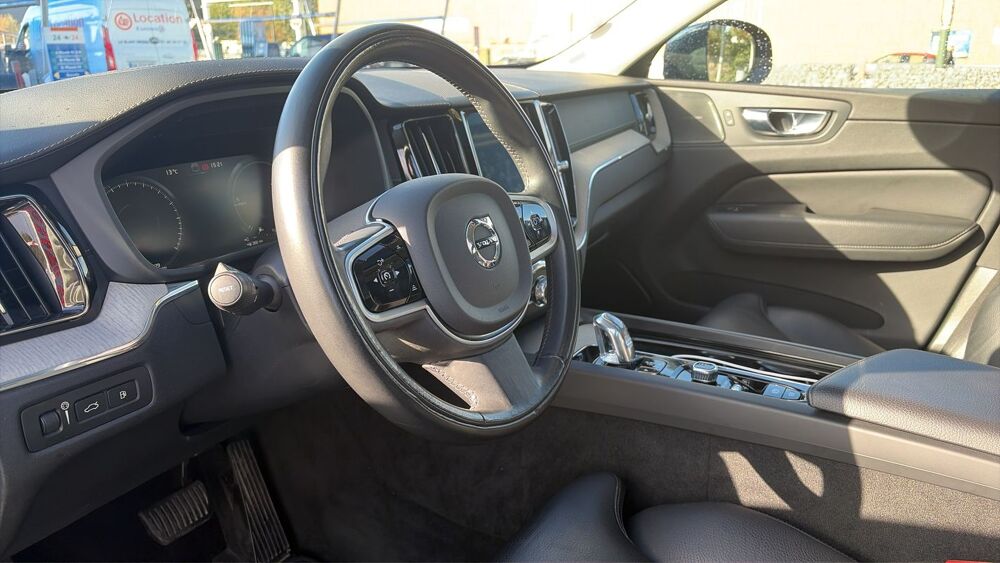 XC60 II 2.0 T8 390 Hybride AWD Geartronic8 Inscription - Automati 2018 occasion 93700 Drancy