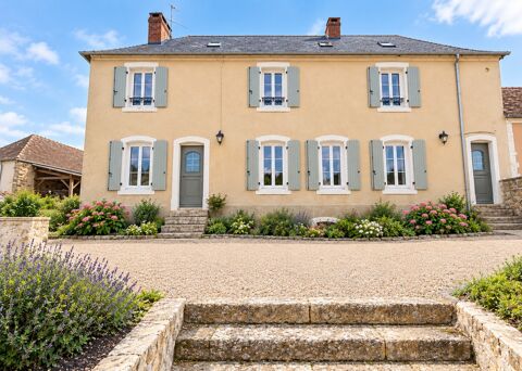   Dpt SARTHE (72), à vendre SCEAUX SUR HUISNE (72) - MAISON BOURGEOISE  P8 de 220 m² - Terrain de 1000 M² Maison - 8 pièce(s) - 220 m²