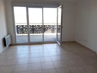 Appartement à louer 2 pièces 40 m²