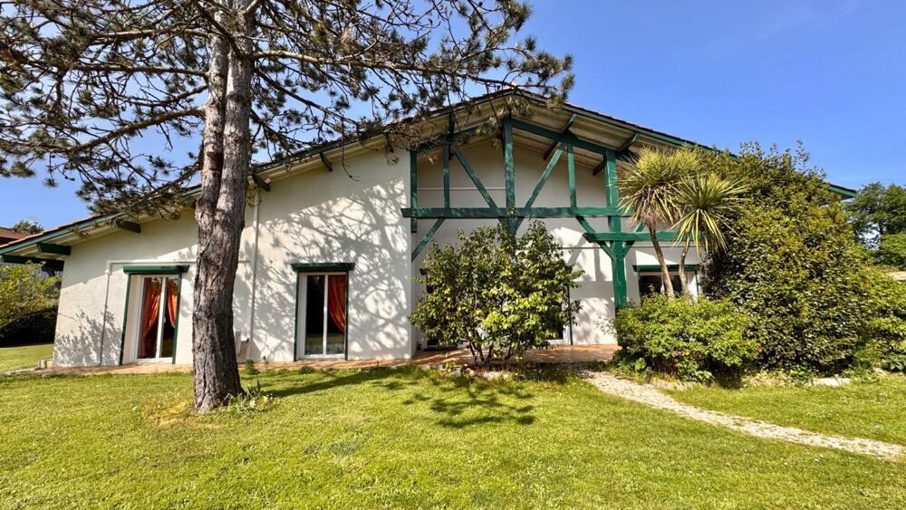 Grande propriété familiale sur plus de 2000 m² !