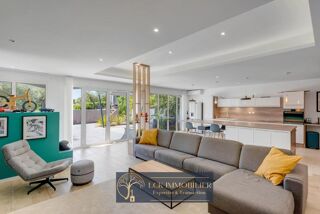  Villa à vendre 4 pièces 191 m²