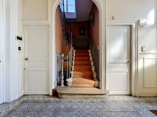  Maison à vendre 13 pièces 335 m²