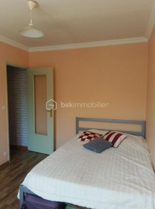  Proprit/chteau  vendre 4 pices 87 m