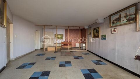 Local commercial d'environ 62m&sup2; &agrave; r&eacute;habiliter / TRANSFORMATION EN HABITATION Possible 51800 17250 Pont l abbe d arnoult