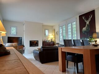  Maison � vendre 8 pi�ces 243 m�