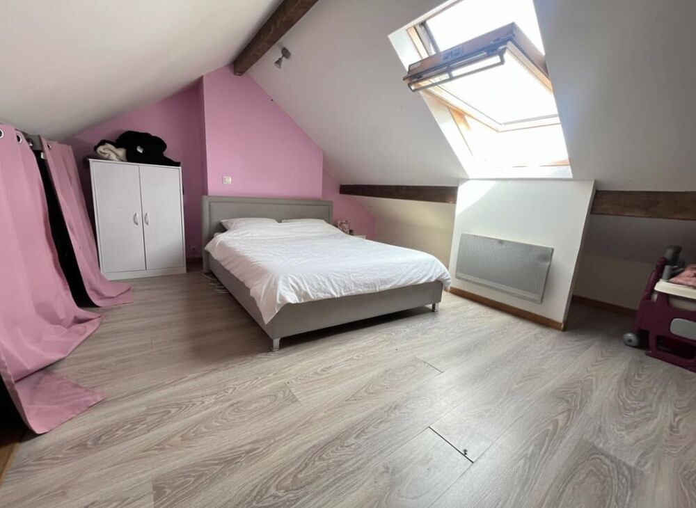 Maison de ville 3 chambres avec court privée