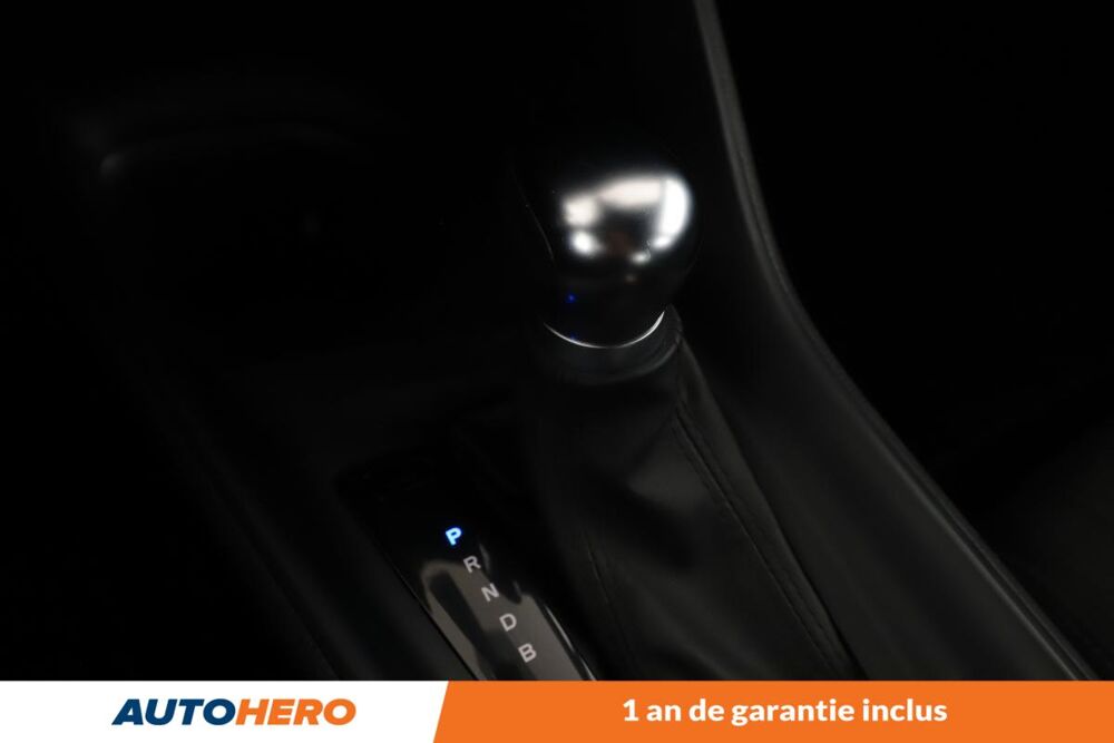 C-HR 1.8 Hybride Dynamic 122 ch 2020 occasion 92130 Issy-les-Moulineaux