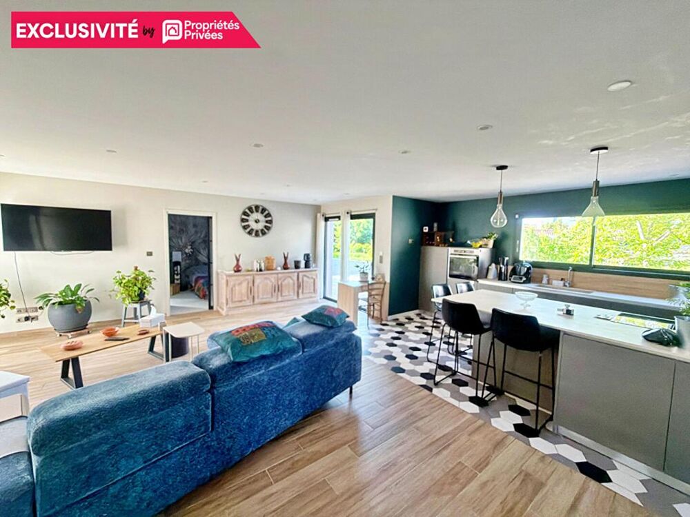 Vente Maison Maison Carbon Blanc 6 pièce(s) 121 m2 garage et jardin Carbon blanc