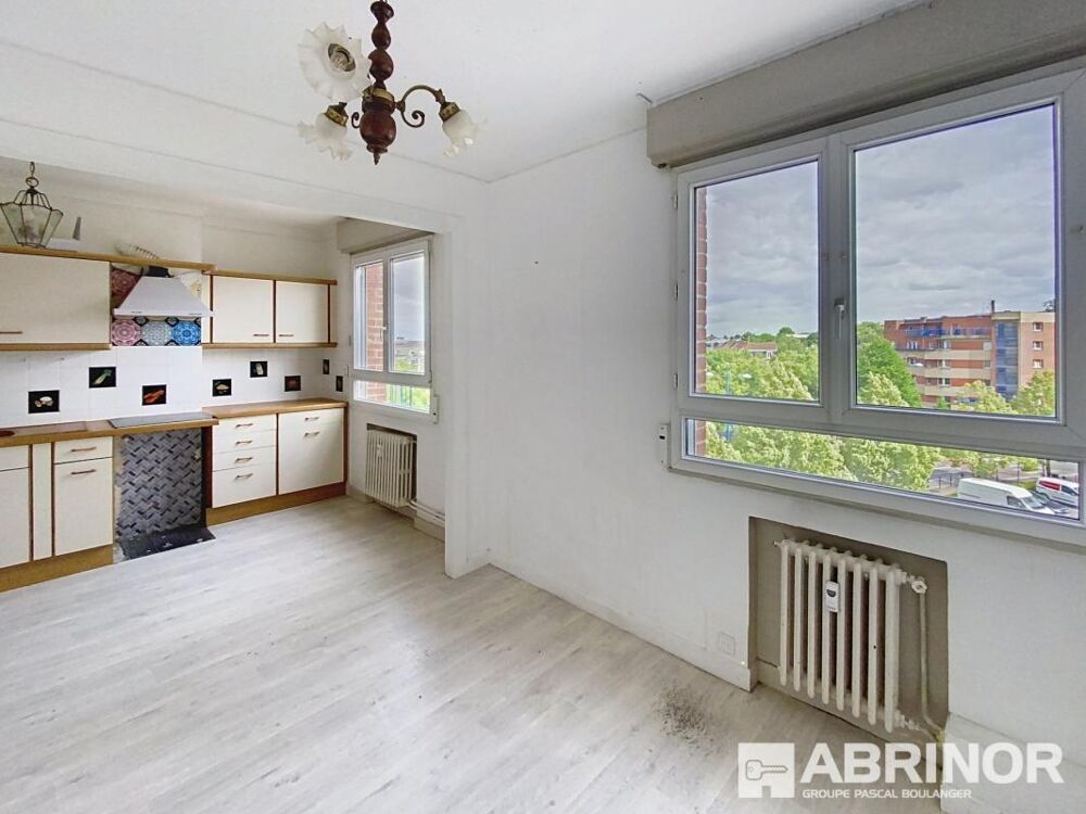 Grand appartement de 125m² avec balcon et garage