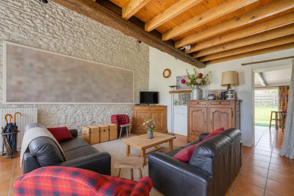 Vente Maison Maison charentaise 185 m² avec piscine Meschers sur gironde